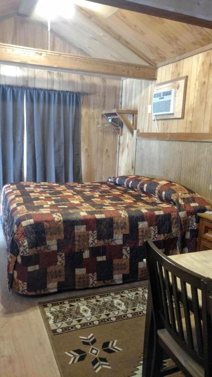 Chama River Bend Lodge photo