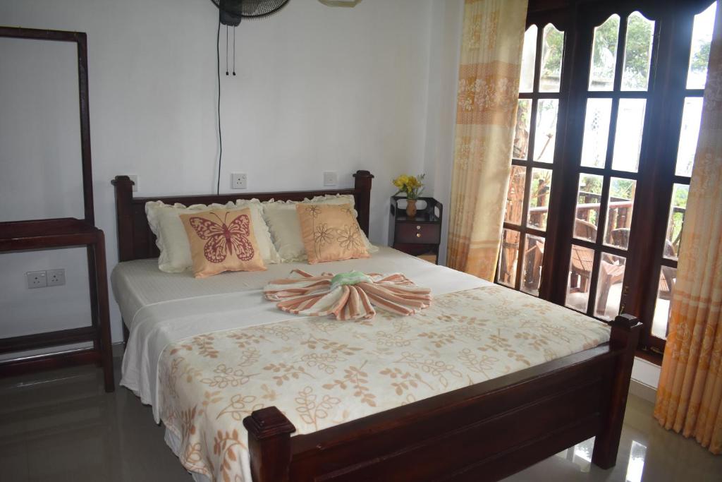 Pasan Guest photo