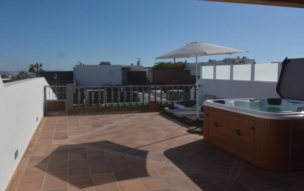 Far-Island Villa - 4