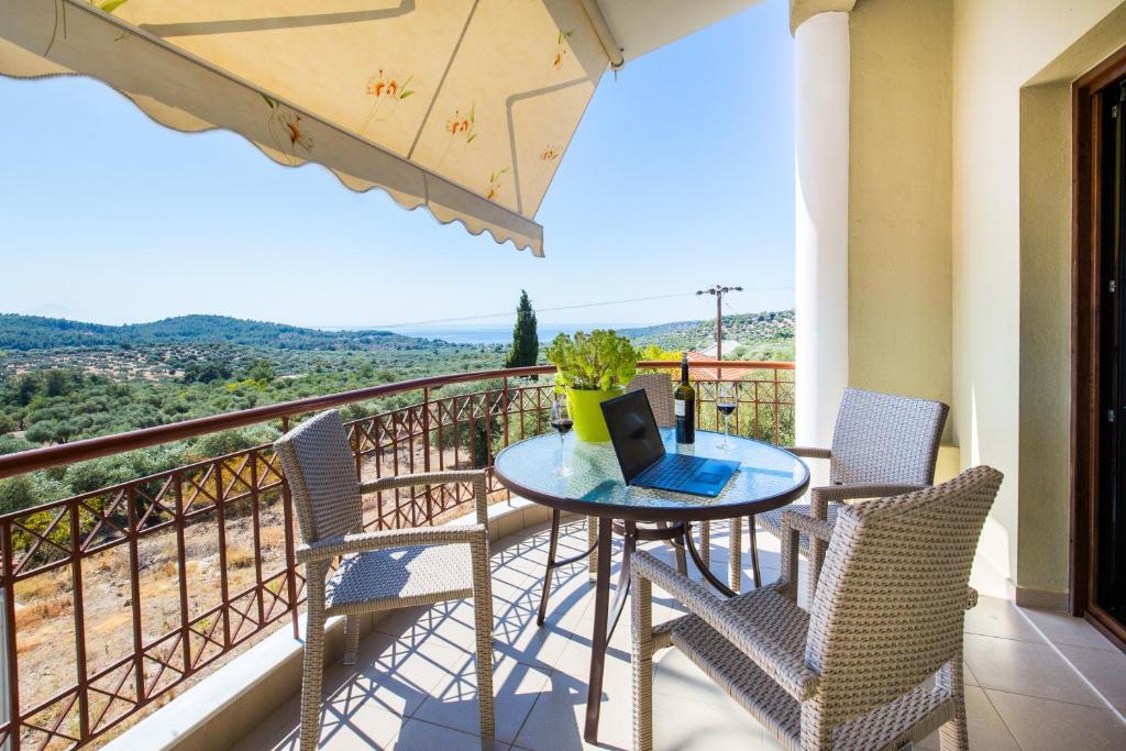 Villa Oliva photo