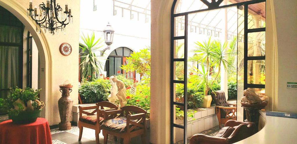 Hotel Espanol photo