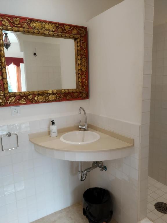 Mi casa su casa - 3