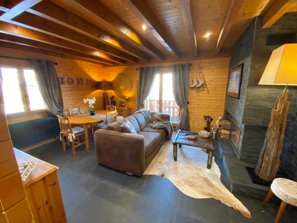 Haut de Chalet L'entasse n°9 - 4
