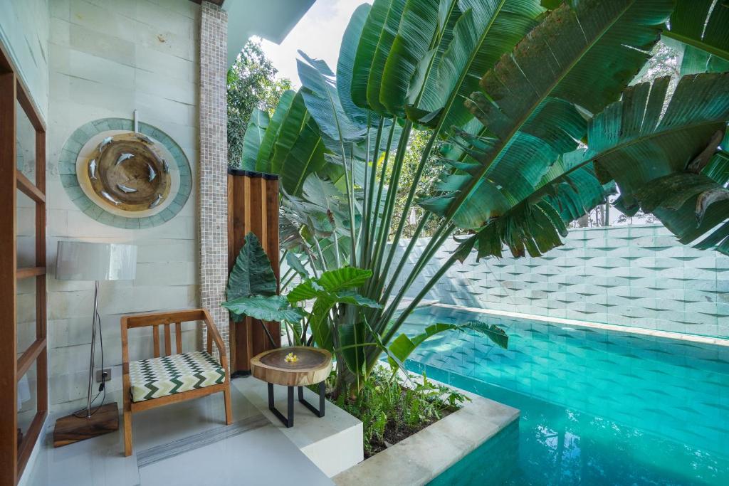 Maha Lokha Balangan, Jimbaran