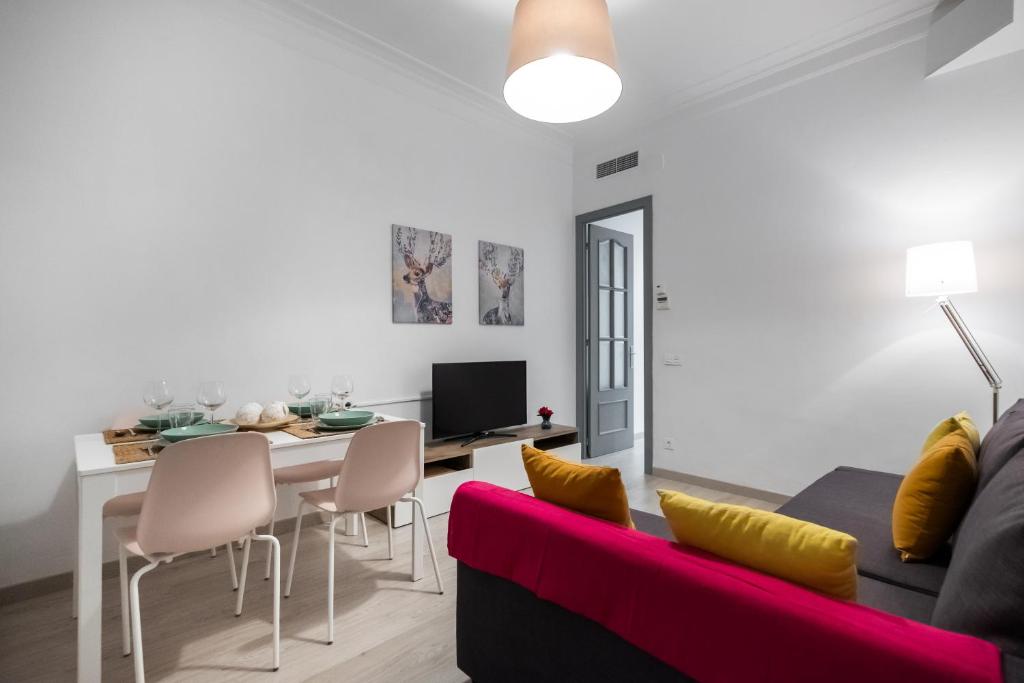 Stay Barcelona Central Apartments photo