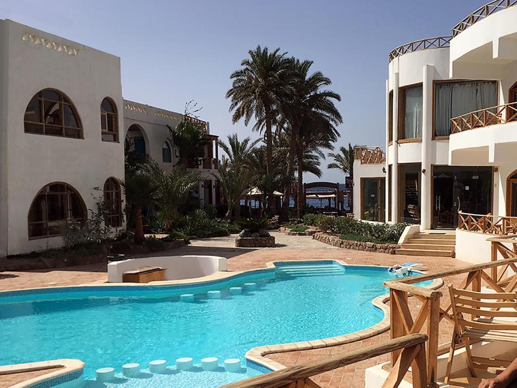 frokost mens forudsigelse Red Sea Relax Resort in Dahab, Egypt - 100 reviews, price from $28 | Planet  of Hotels