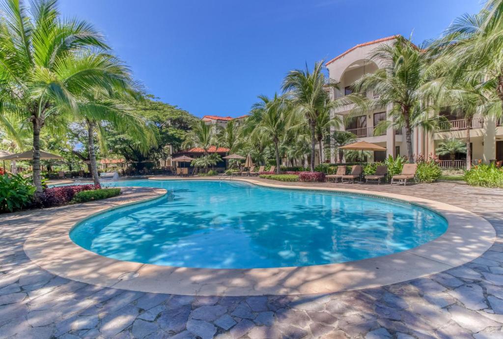 Pacifico Townhouse 102 photo