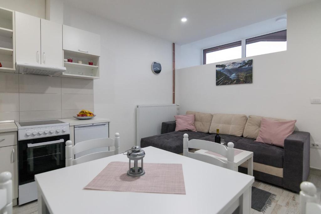 Apartment BB - 5