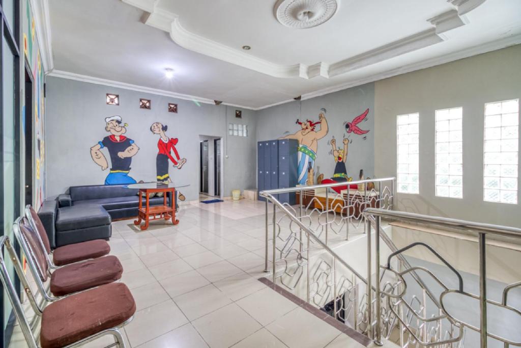 RedDoorz Hostel near Stadion Mandala Krida Yogya