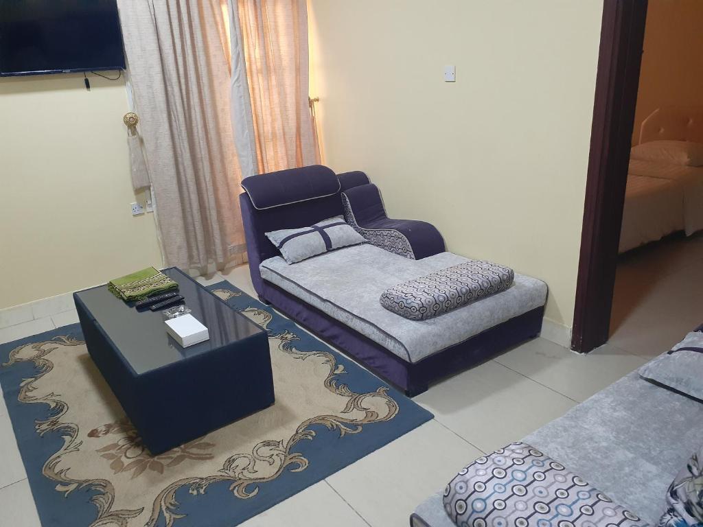 4. فندق الج..