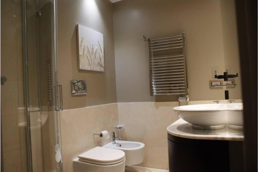 Boutique apartment Duomo San Babila Milano photo