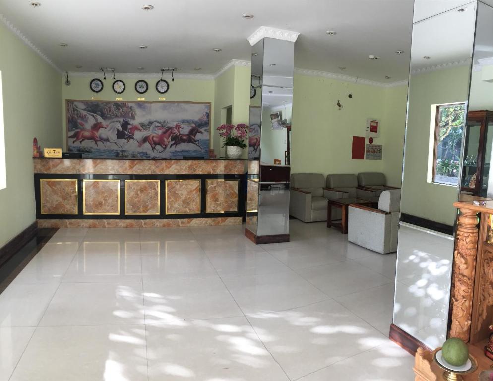 KHACH SAN HUONG SEN PHU YEN