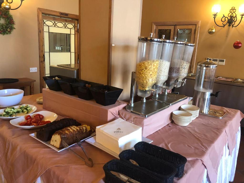 อาหารและเครื่องดื่ม