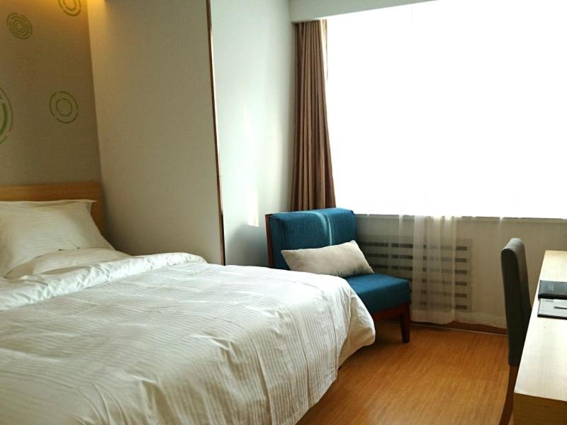 GreenTree Inn Shenyang Shenhe District Shenyang North Train Station Express Hotel photo