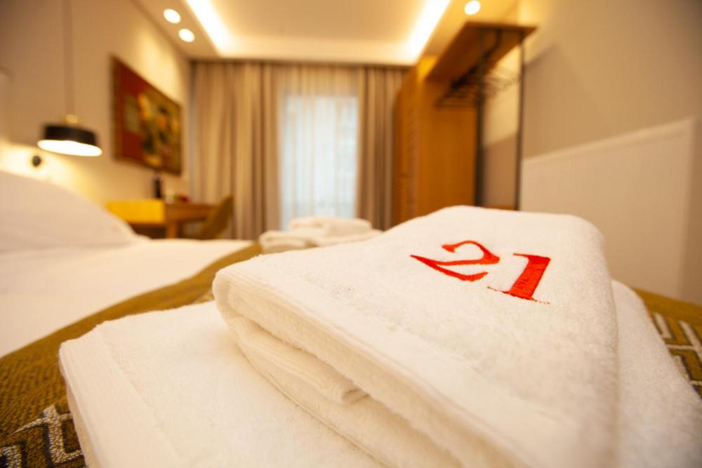 No21 Luxury Suites photo