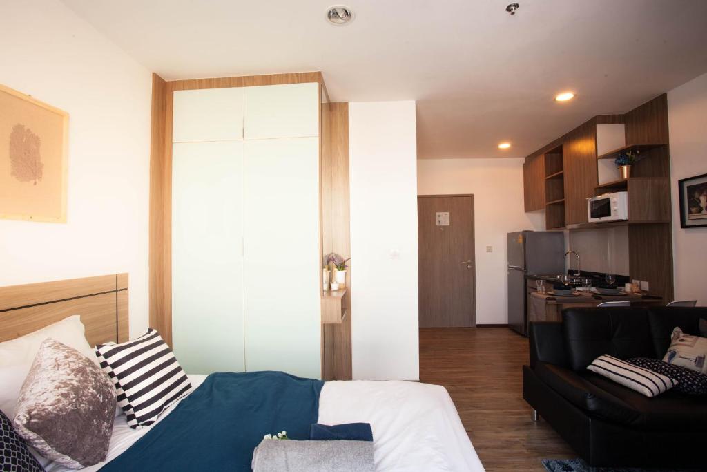 SimplyComfy Apartment by GL photo