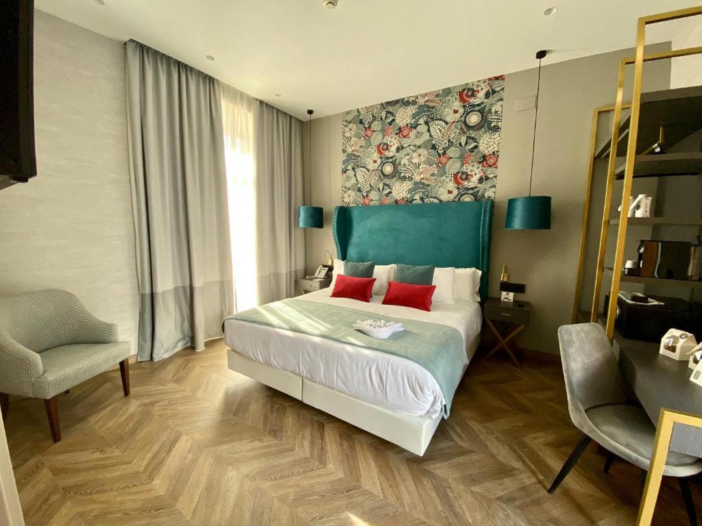 Soho Boutique Sevilla — Hotel rooms in Seville, Andalusia