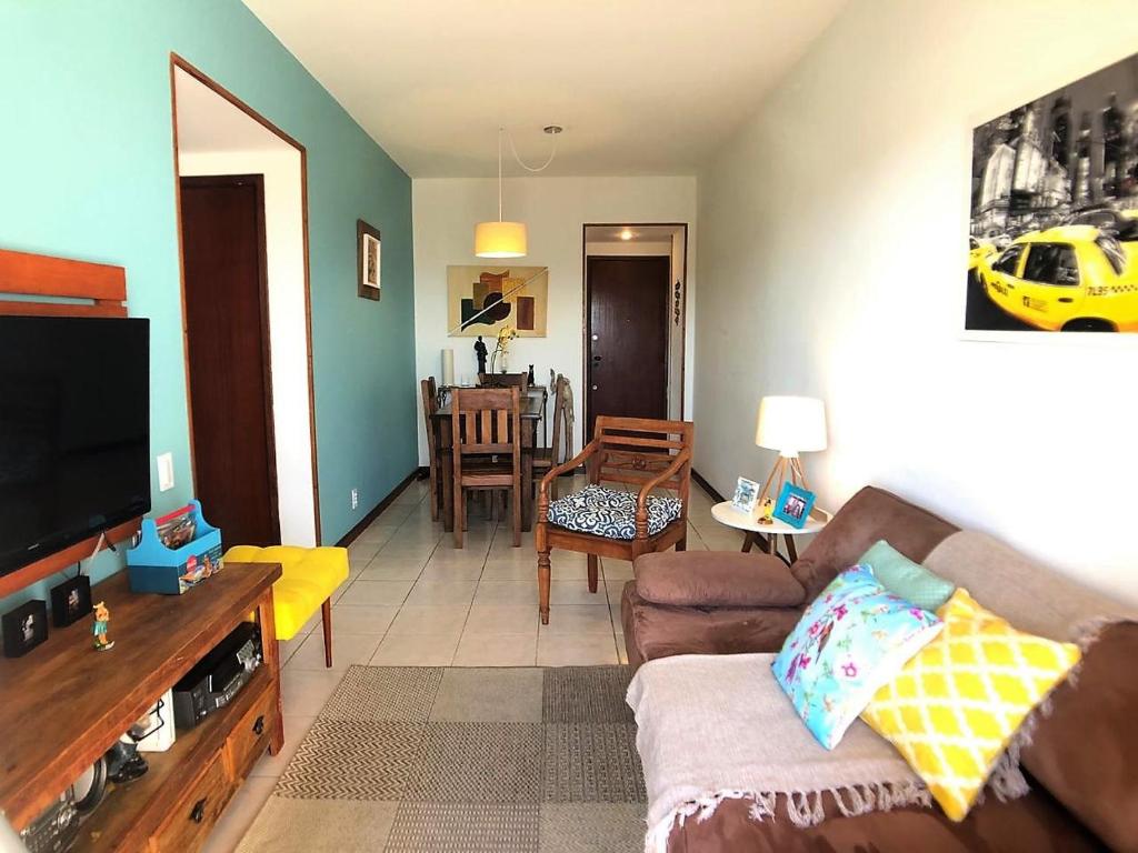 Apt 2 quartos próximo a Praia do Forte, Cabo Frio