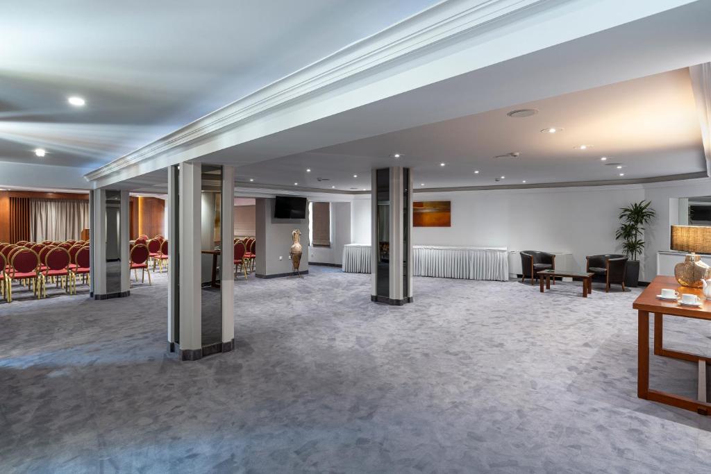 Best Western Plus Hotel Plaza