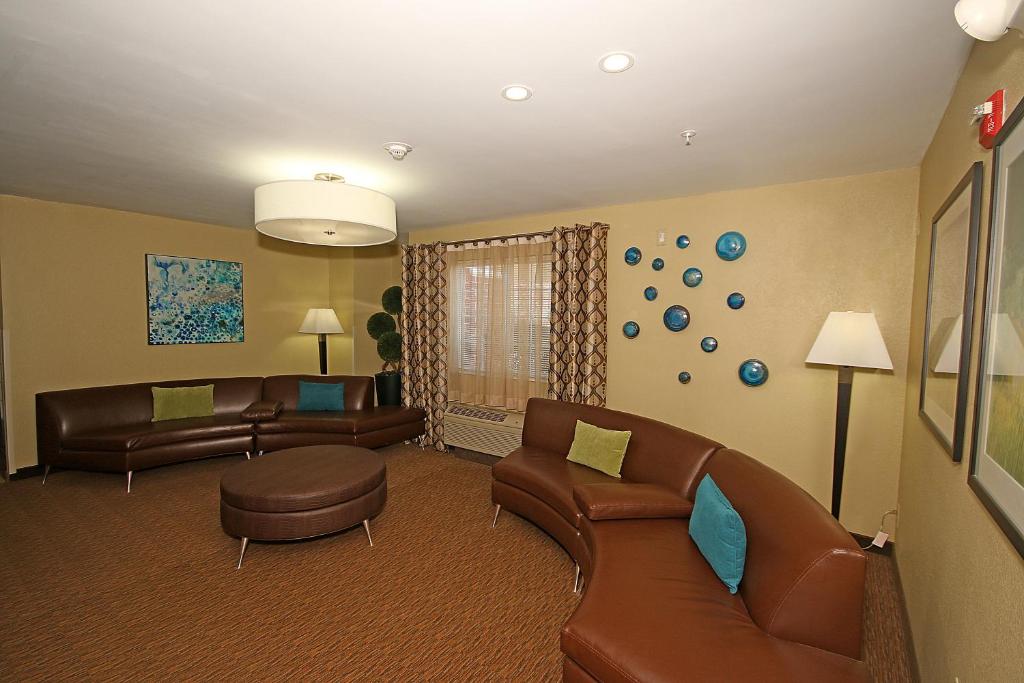 Candlewood Suites Newport News-Yorktown photo