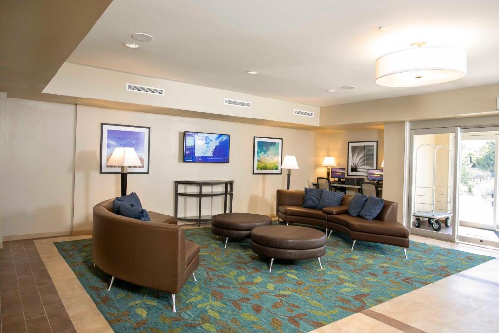 CANDLEWOOD SUITES - JACKSONVILLE - MAYPORT photo