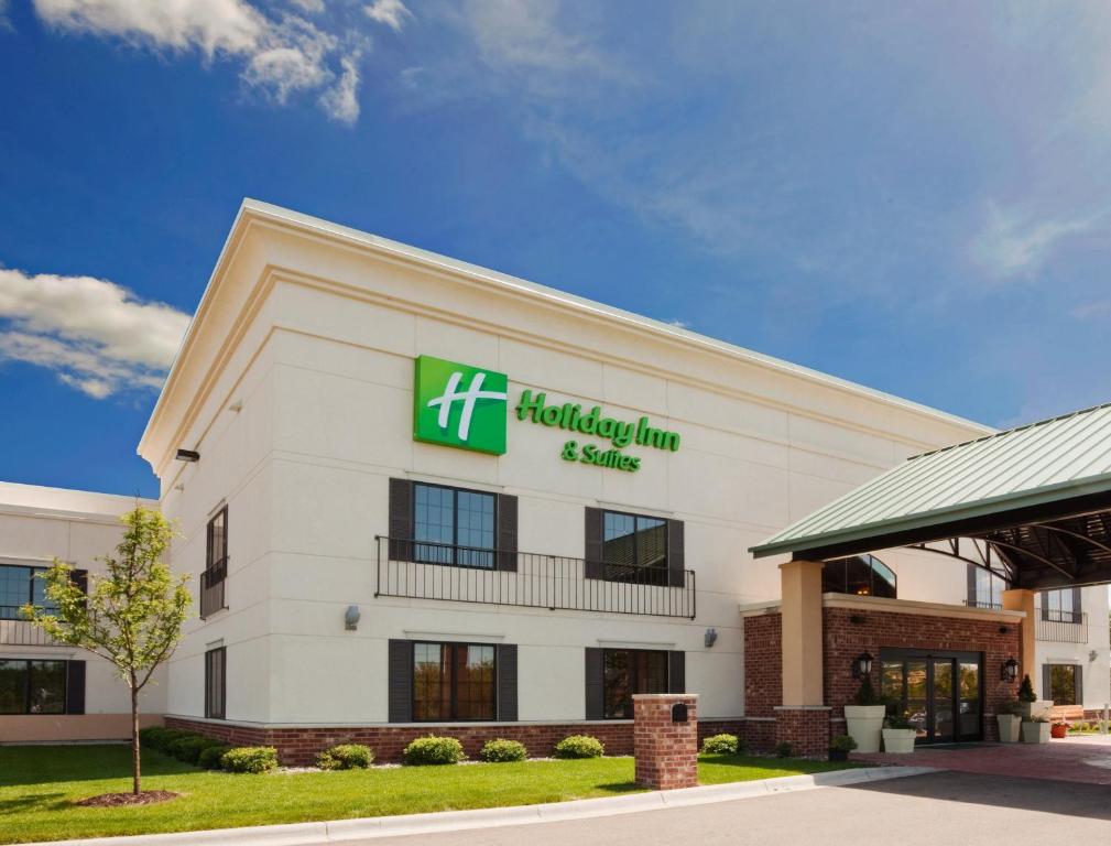Holiday Inn Hotel & Suites Minneapolis-Lakeville photo
