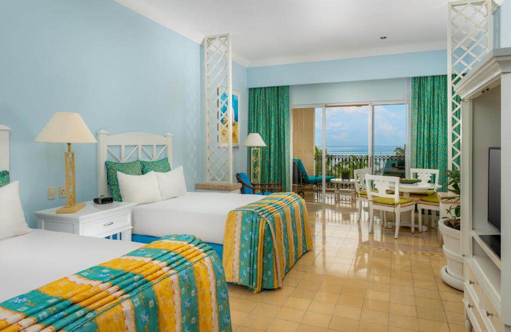 Pueblo Bonito Emerald Bay Resort & Spa - All Inclusive - 4