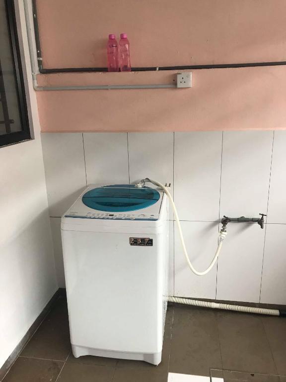 Lovy Johor Bahru Homestay with WiFi, 5min to Petrol and Shopping Mall photo