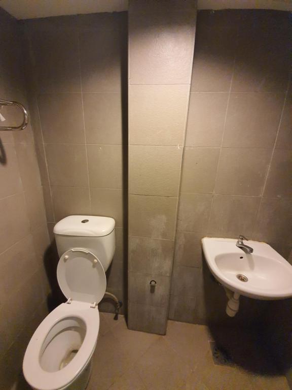 SPOT ON 89698 Budget Inn Hotel photo