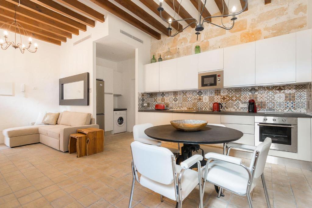 Vintage Palma Palace Apartments TI by PriorityVillas - 2