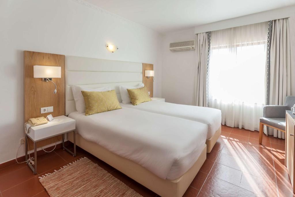 ベスト ウェスタン ホテル ドン ベルナルド (Best Western Hotel Dom Bernardo)