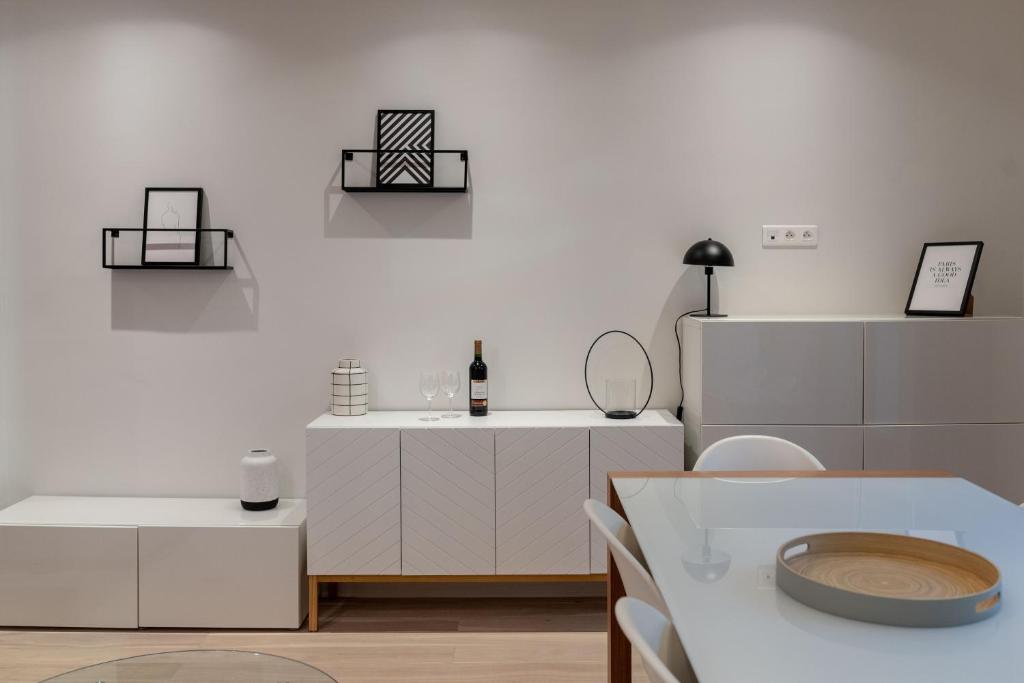 SUITE COCTEAU : au cœur de la Rive Gauche, neuf, design, 2/4/6 personnes - 2