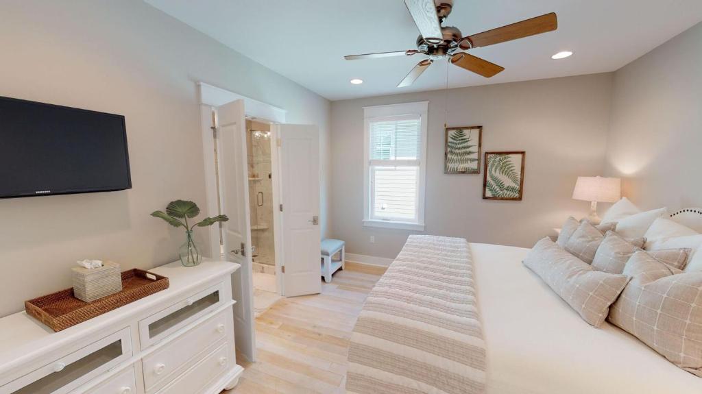 WaterColor by Dune Vacation Rentals - Crossings District Main image 2