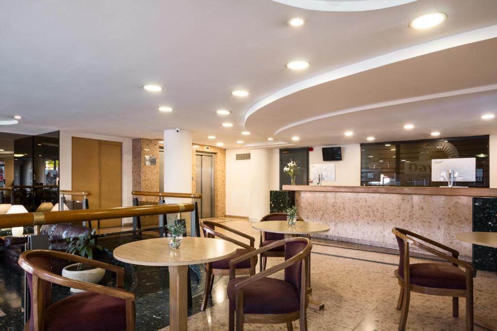Days Inn Montevideo photo