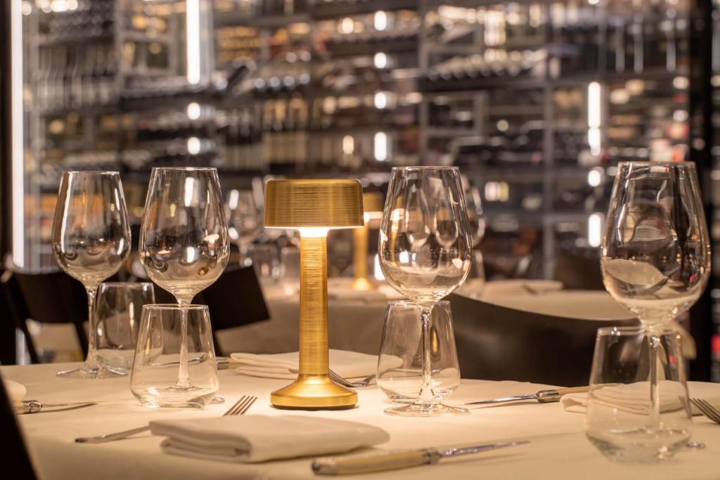 อาหารและเครื่องดื่ม