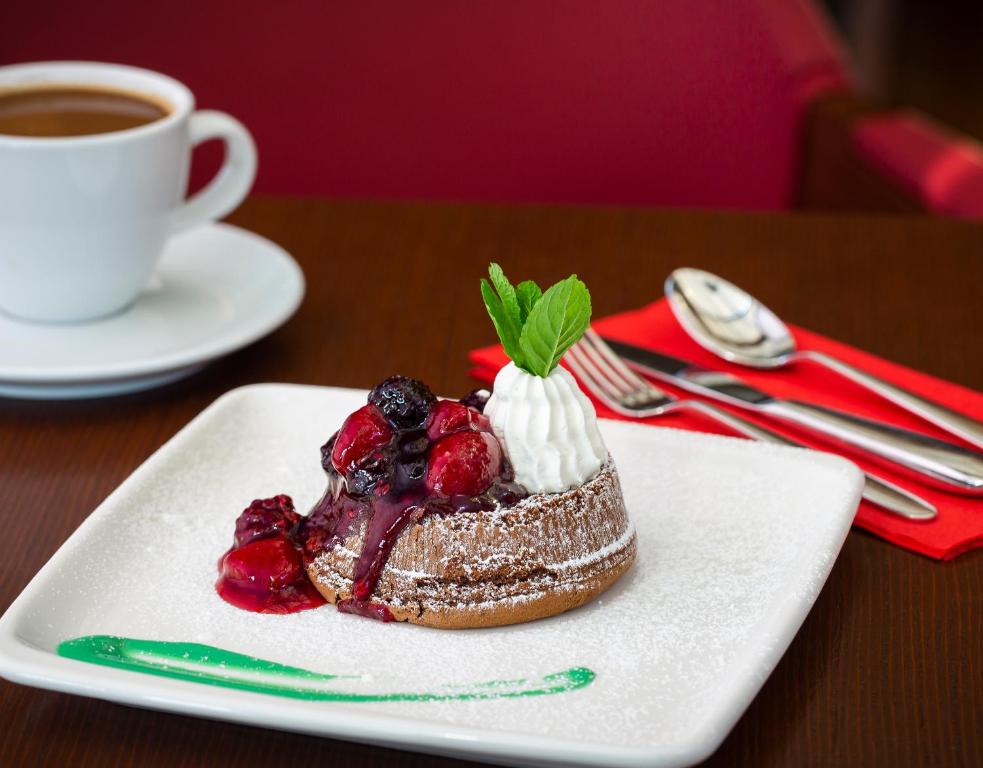 طعام و مشروبات