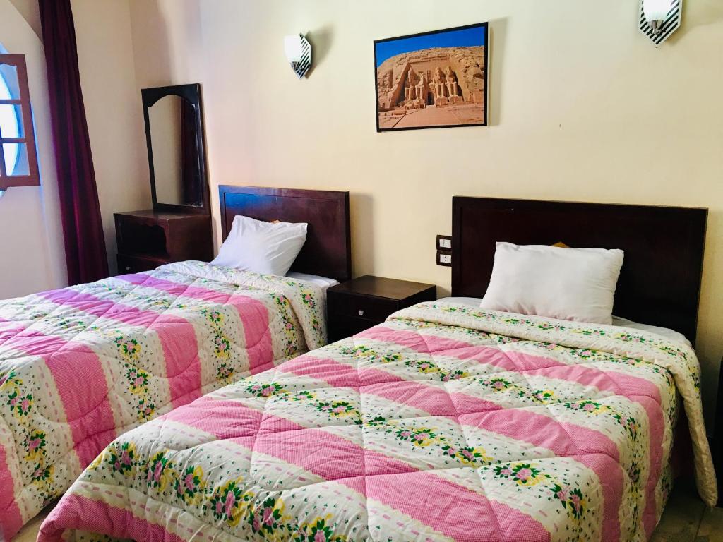Sunflower Guest House Luxor West Bank — Hotel in Luxor