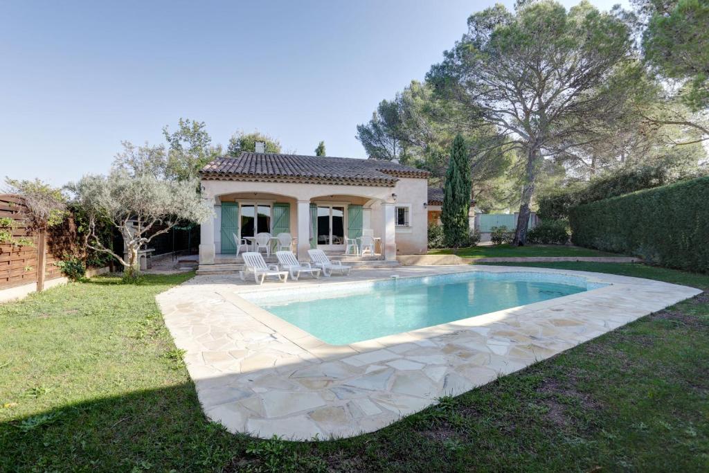 villa de charme, 8 pers, climatisée, piscine chauffée, calme garanti - 1