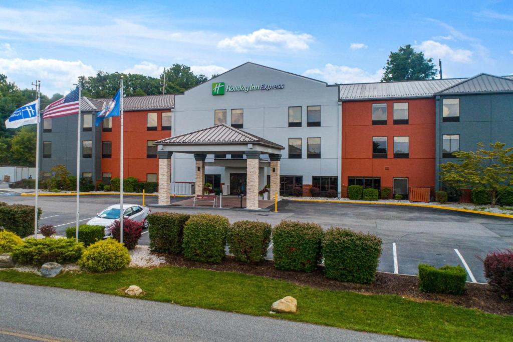 Holiday Inn Express Dublin photo
