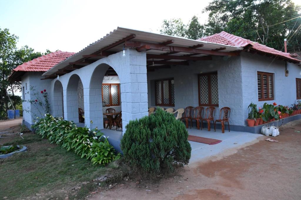Nature INN Homestay - Mountain View & River Access photo