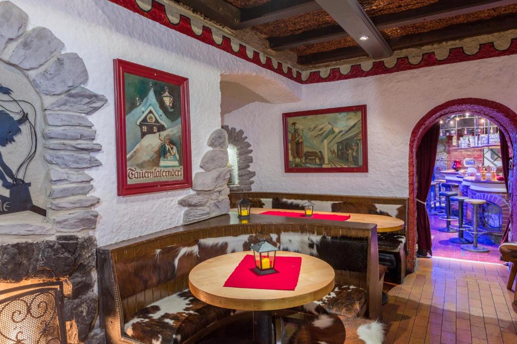 Party Hotel Taverne - 5