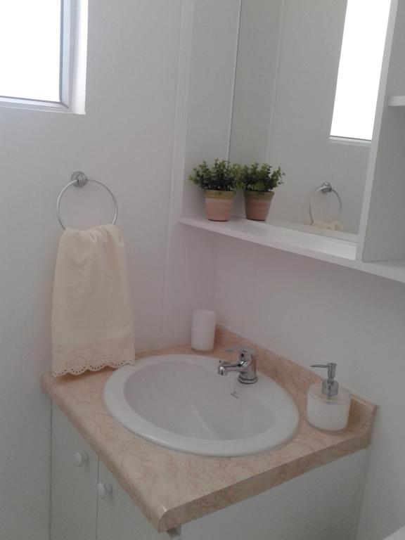 departamento sector 4 esquina a pasos de av. del mar - 2