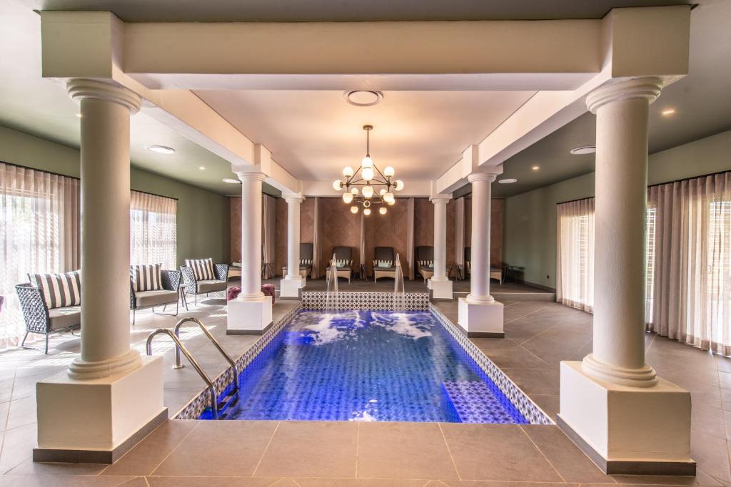 The Feather Hill Boutique Hotel photo