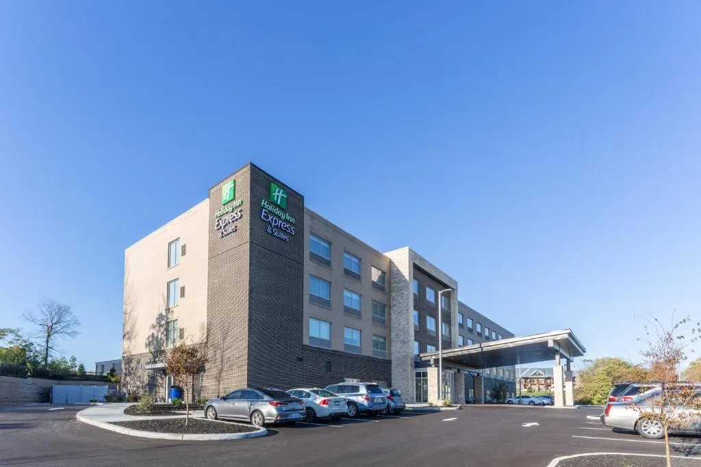 Holiday Inn Express & Suites - Florence - Cincinnati Airport by IHG，位于弗洛伦斯的酒店