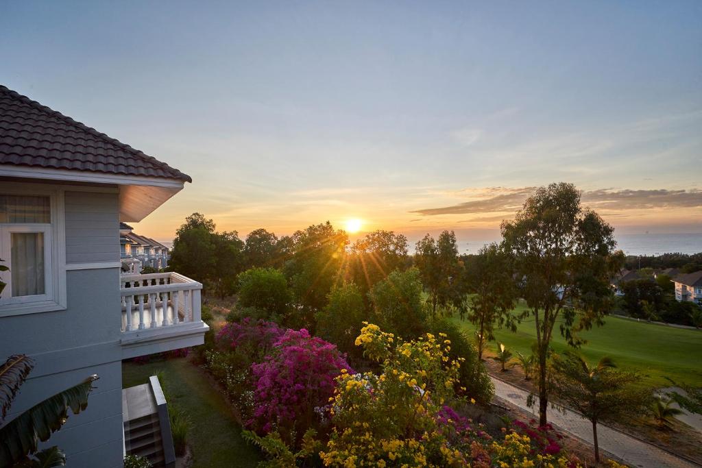 Villa Paradise Mui Ne photo