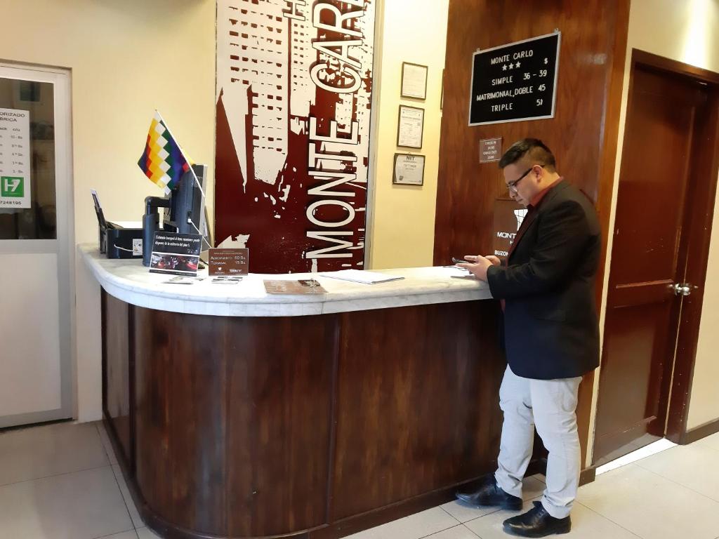 Hotel Monte Carlo — Hotel in La Paz
