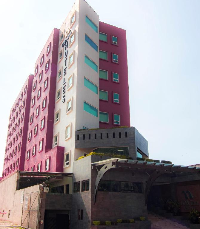Loa Inn Business Centro Puebla — Hotel in Puebla