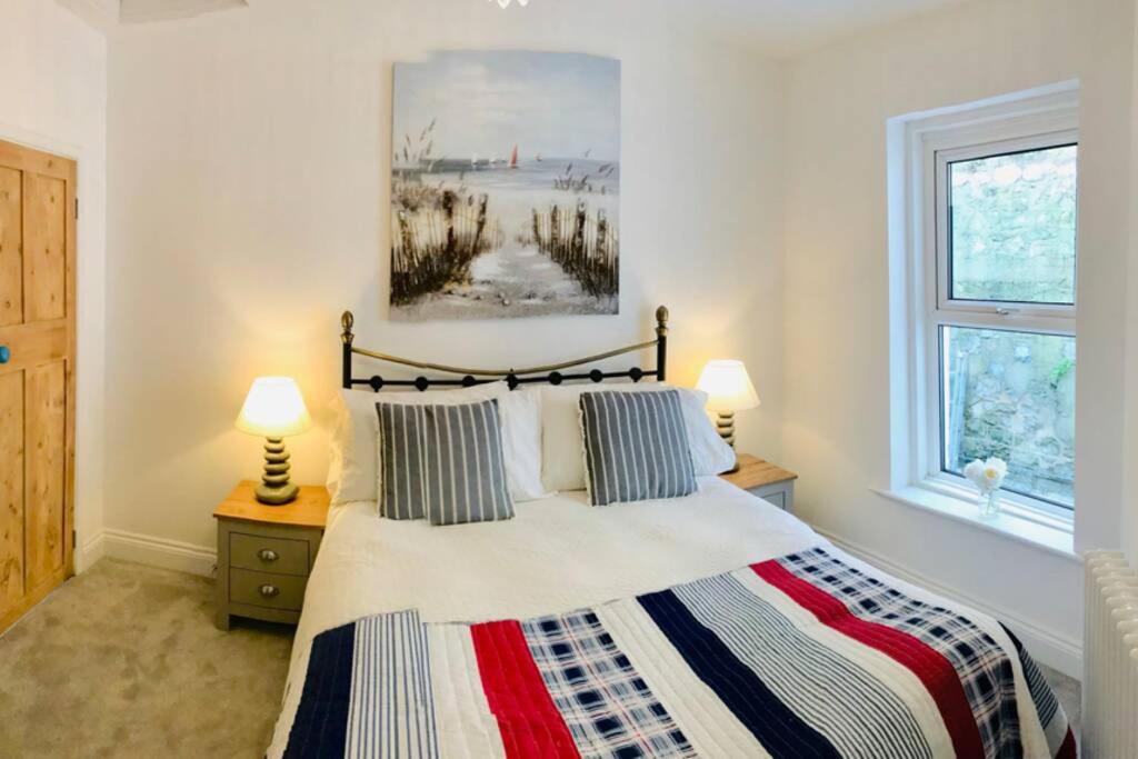 Seascape Cottage, Ventnor photo 2