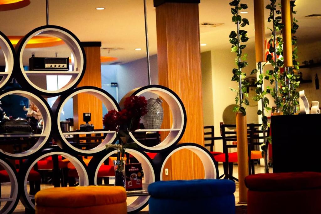Pub/Lounge