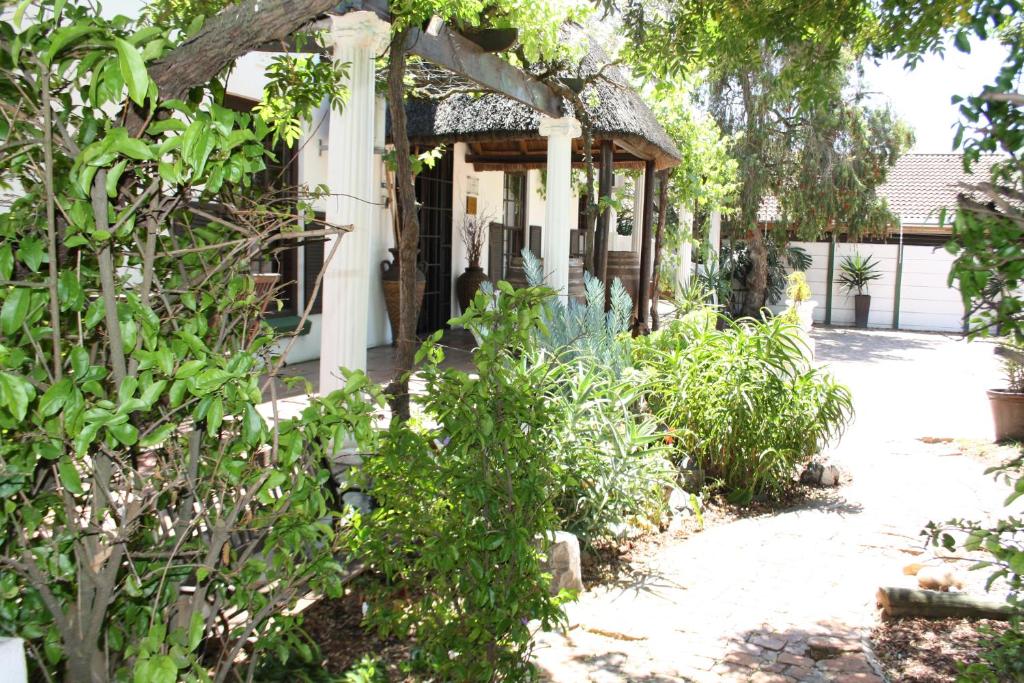 The Vinelands on Alpha Guest House photo